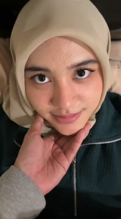 HIJAB MISS B VIRAL